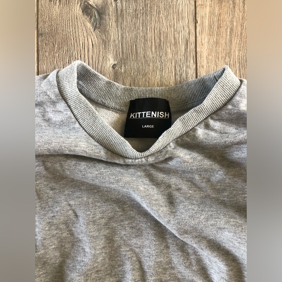 Kittenish two piece set - Picture 3 of 3